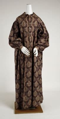 Brown Gold Burgundy Cotton Paisley Dressing Gown