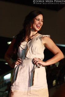 Cream Cotton Blend Sleeveless A-Line Tunic