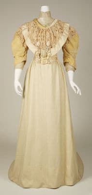 Pale Yellow Silk Crepe A-Line Tea Gown