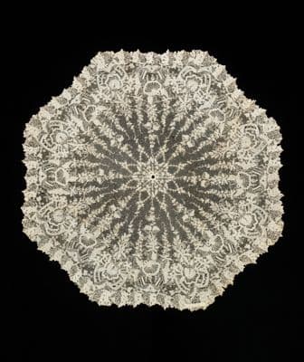 Cream Belgian Lace Octagonal Parasol Cover