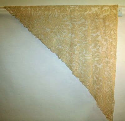 Cream Linen Triangular Lace Scarf