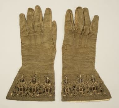 Olive Brown Leather Gauntlet Gloves with Extended Cuffs