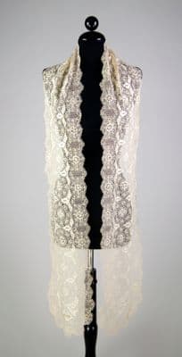 Cream Silk Maltese Bobbin Lace Stole