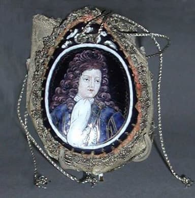 Copper Portrait Miniature Decorative Purse