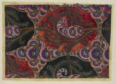 Wool Paisley Shawl Design in Deep Red