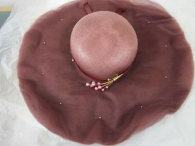 Wide-Brimmed Dusty Rose Straw Hat