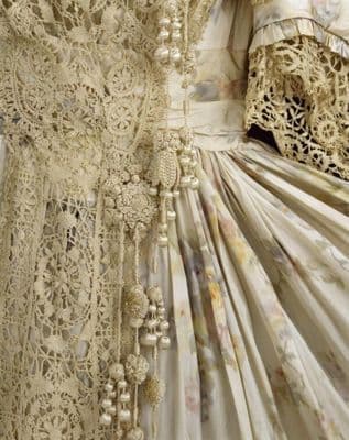 Wedding dress, 1909, English, printed silk taffeta, worn by Helen Pearl Humphrey at her wedding