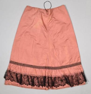 Dusky Pink Cotton Twill Petticoat with Lace Flounce