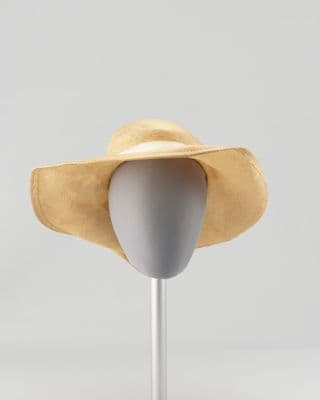 Cream Synthetic Straw Wide-Brimmed Sun Hat