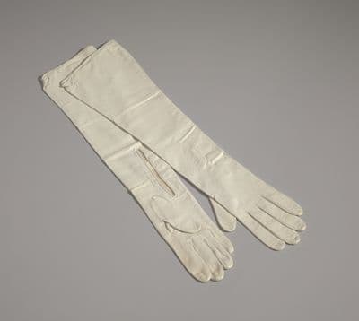 Cream Leather Elbow Length Opera Gloves