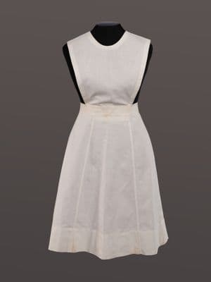 Nurse's uniform apron worn by Pauline Brown Payne