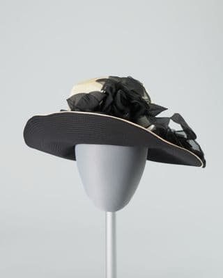 Cream Straw Wide-Brimmed Hat with Black Floral Trim