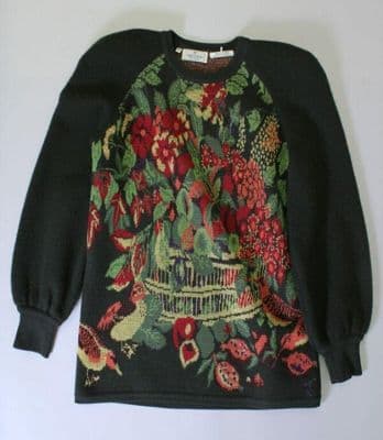 Forest Green Wool Sweater with Floral Intarsia