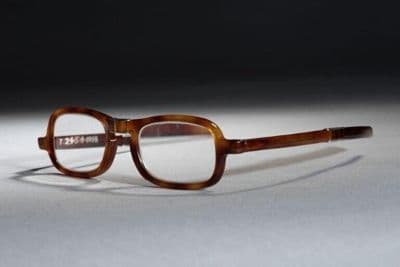 Tortoiseshell Acetate Folding Glasses with Leather Case