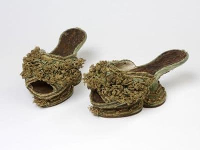 Green Silk Velvet Chopines with Silver-Gilt Lace